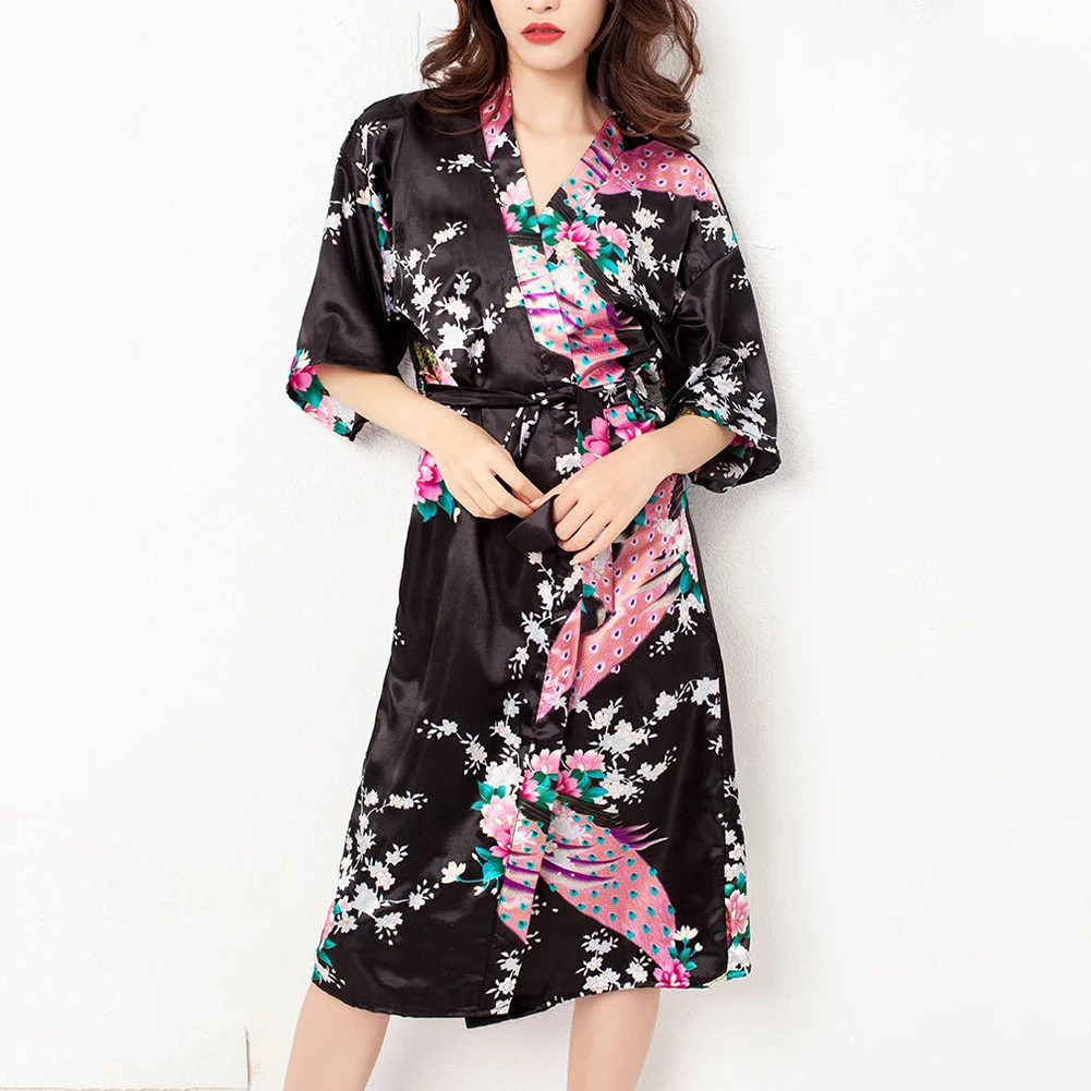

Women Satin Silk Robe Female Nightdress Lingerie BathRobe Kimono Bridesmaid Wedding Robes Sleepwear Night Grow Pajamas