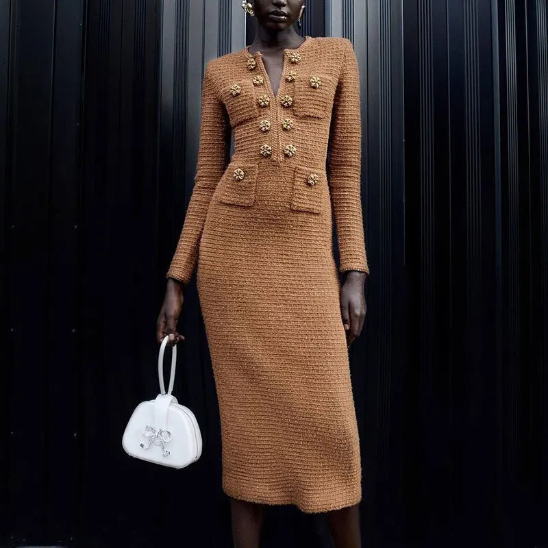 Женское коричневое трикотажное платье макси с длинным рукавом элегантное тонкое