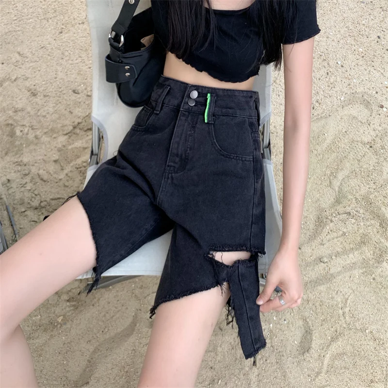

2022 Women Black Clothes Y2K Loose Hole Jeans Shorts Pockets Summer Irregularity Short Denim Trousers Female Casual Wear P011