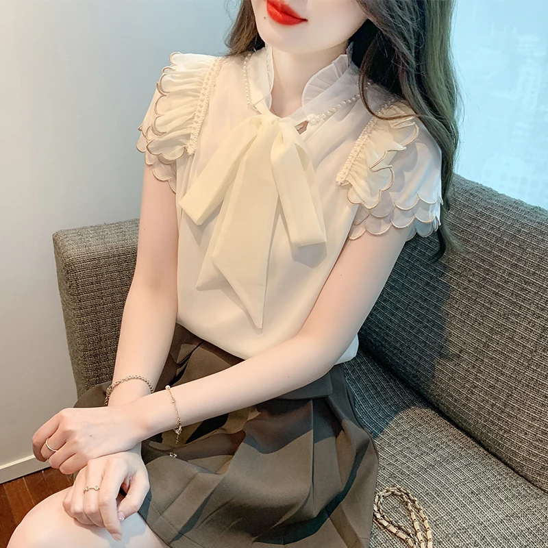 Блузка женская с коротким рукавом и оборками модель G713