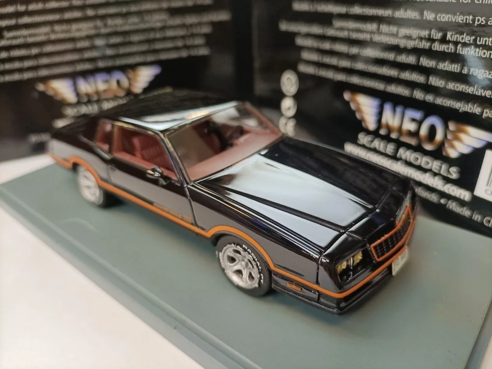 

1/43 Resin Simulation Car Model Neo Monte Carlo SS 1988 Black Collection Ornament High-end Collection Ornament Gift