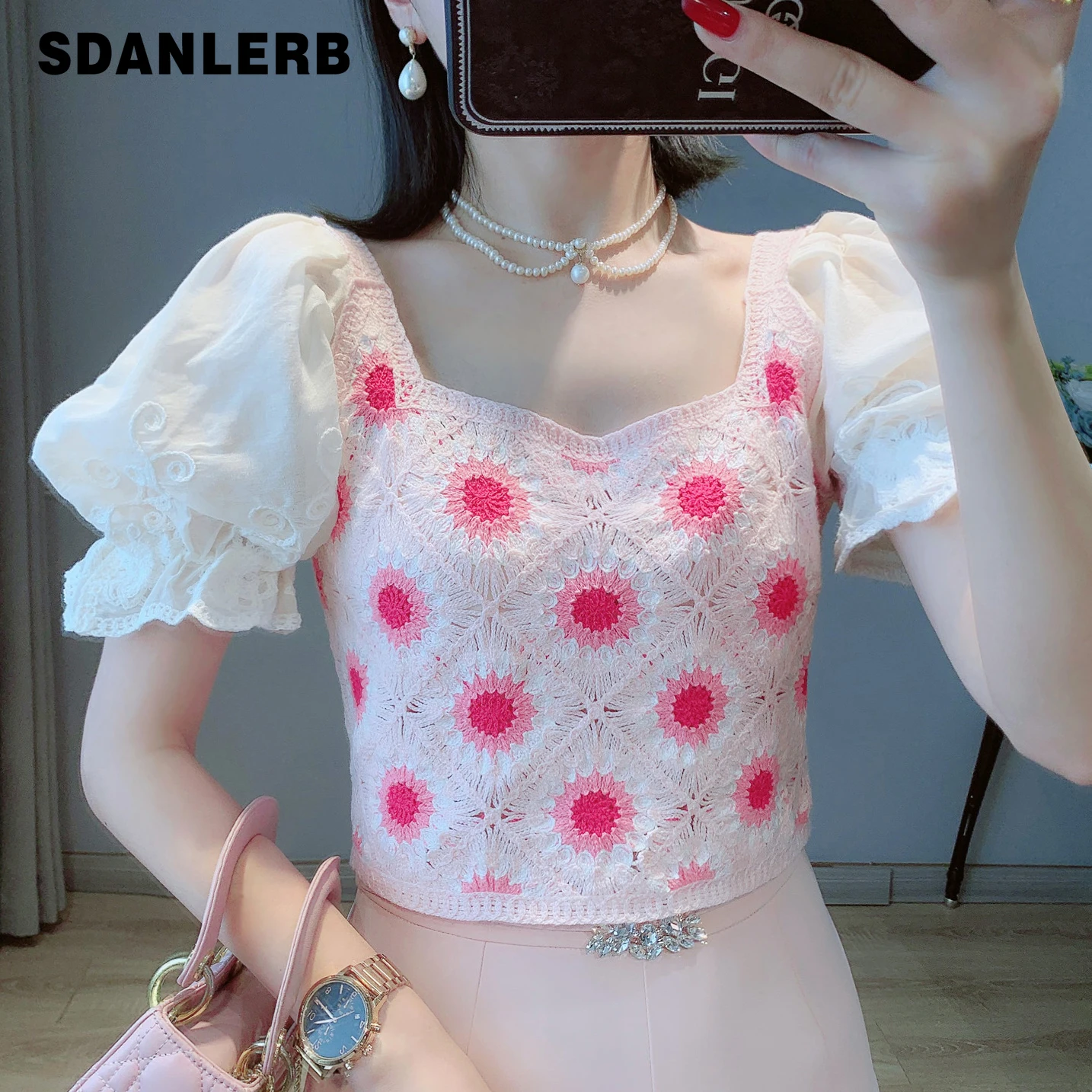 

2022 Summer Clothing New Women's Temperament Square Collar T-shirt Short Sleeve Crocheted Jacquard Loose-Fitting Short Top