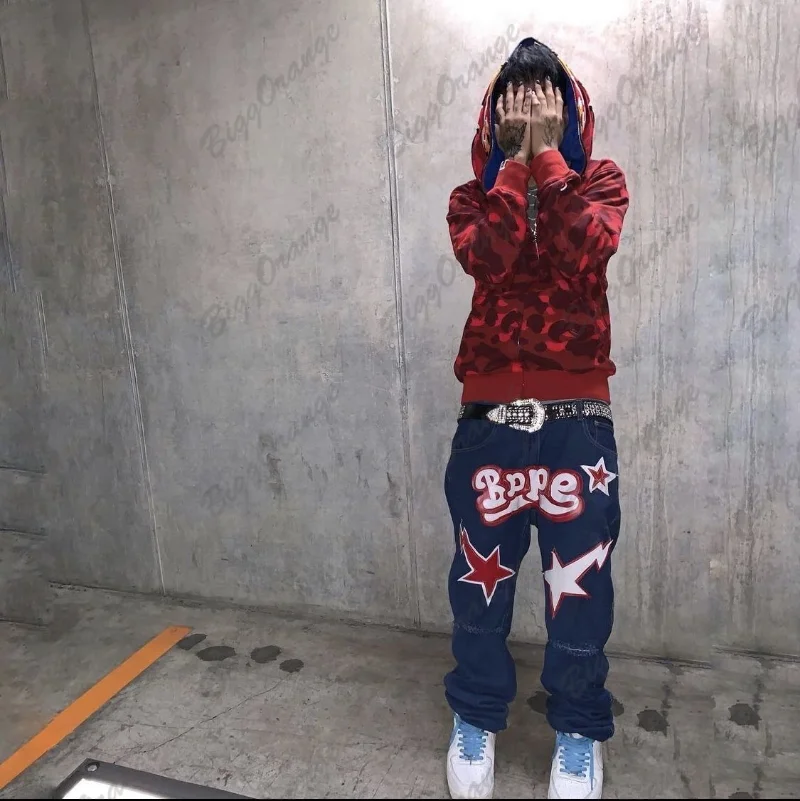 High-quality Hip Hop Fashion Streetwear Star Print Hole Jeans American Retro Low Waist Loose Denim Pants Y2K Straight Pants Man