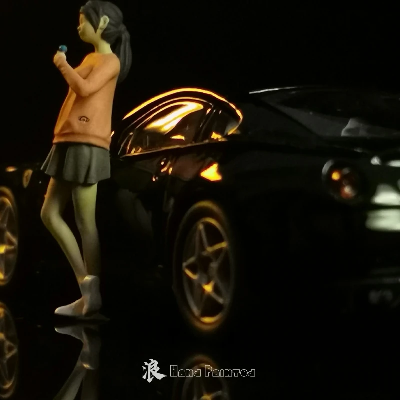 

Модель девочки-марионетки 1:64, модель автомобиля, украшение сцены, реквизит для съемки в микро-ландшафте, ручная работа из смолы