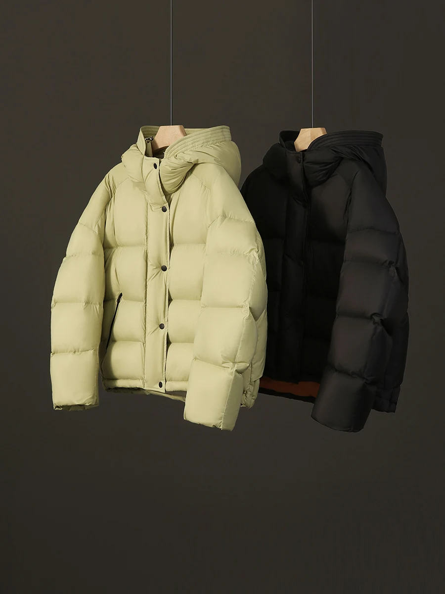 Рисунок 2 - SuyaDream, женский пуховик с капюшоном