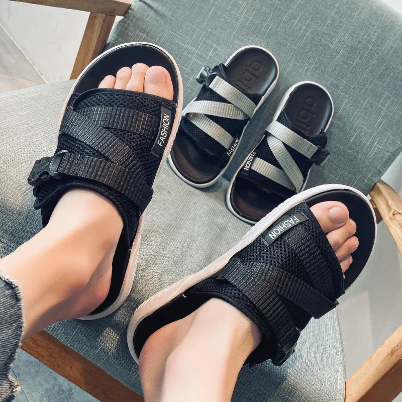 

Black Slippers Men's Trendy Summer 2022 New Fashion Outer Wear Korean Version Personality Non-slip Men's Outdoor Beach Sandals