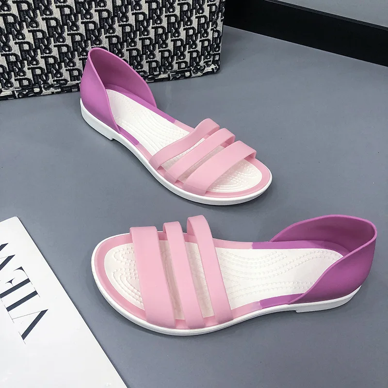 2022 New Summer Women Sandals Flats Casual T-strap Gladiator Sandals Bling 6 Color Beach Flat Shoes Women Fashion Jelly Shoes