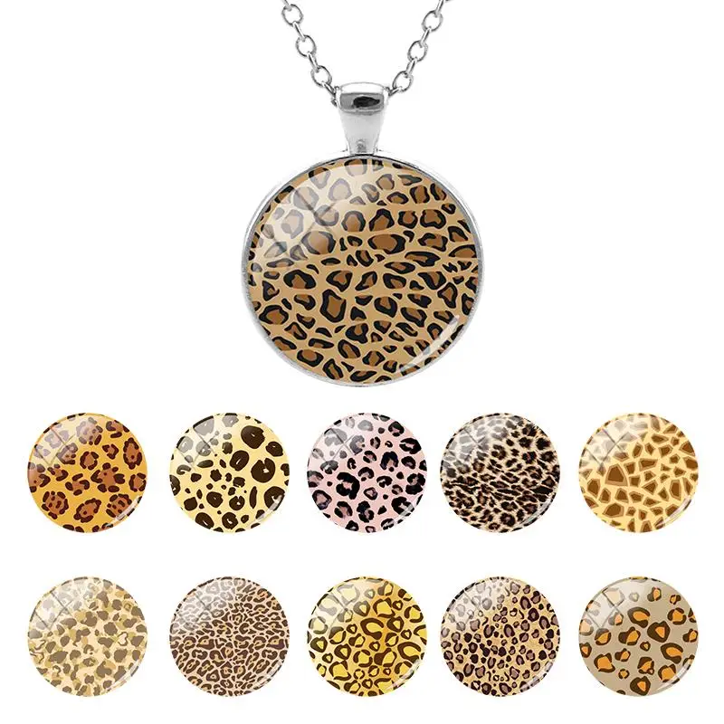 

Customizable Leopard Gem Pendant Necklace for Women Glass Dome Chain Sweater Decoration Luxury Jewelry Wholesale Multiple Styles