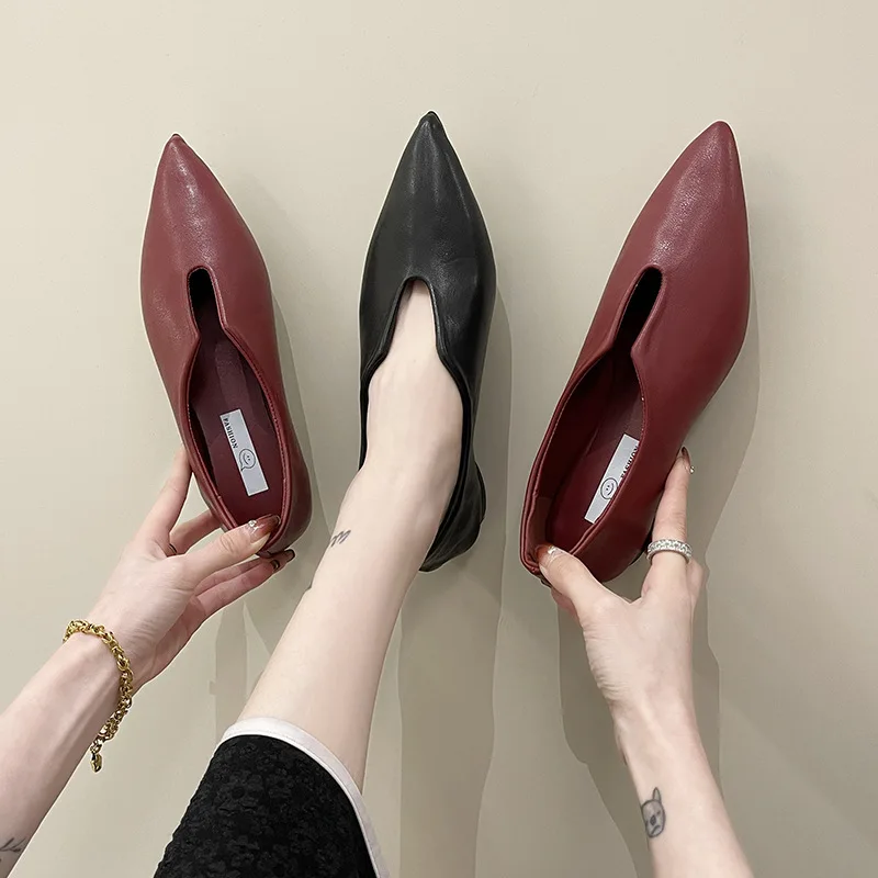

Pointed Toe Moccasin Shoes Shallow Mouth Female Footwear Soft Slip-on Casual Sneaker Moccasins Retro Summer Dress Slip On New Ba