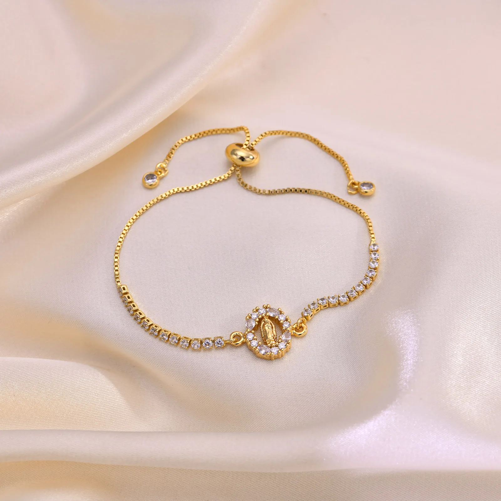 Женские Изящные блестящие браслеты-цепочки с фианитами золотистые