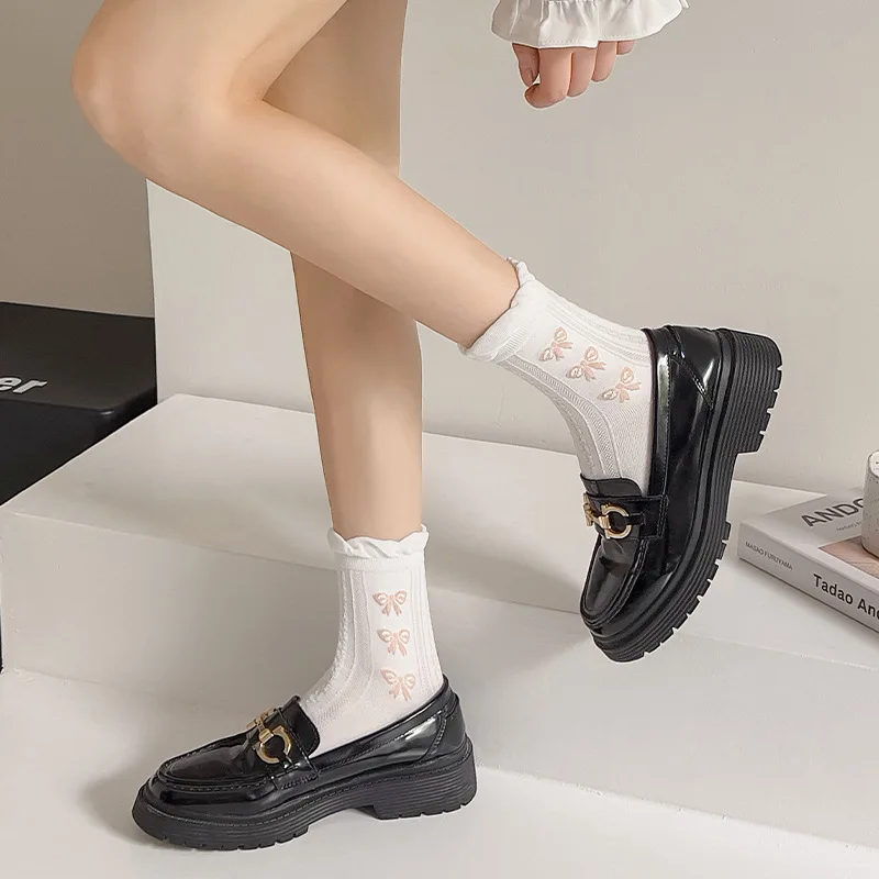 Женские белые носки с рюшами и бантом в стиле "Лолита" тонкие длинные для