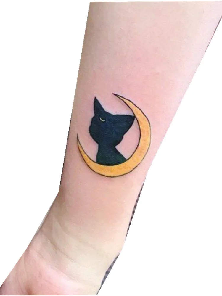 The 16 Best Sailor Moon Tattoos Youve Ever Seen