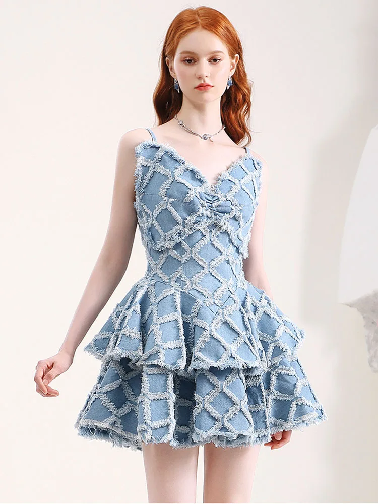 

Женское джинсовое платье на бретельках, голубое платье с V-образным вырезом и открытой спиной, Сексуальная мини-юбка без рукавов, y2k, лето 2023