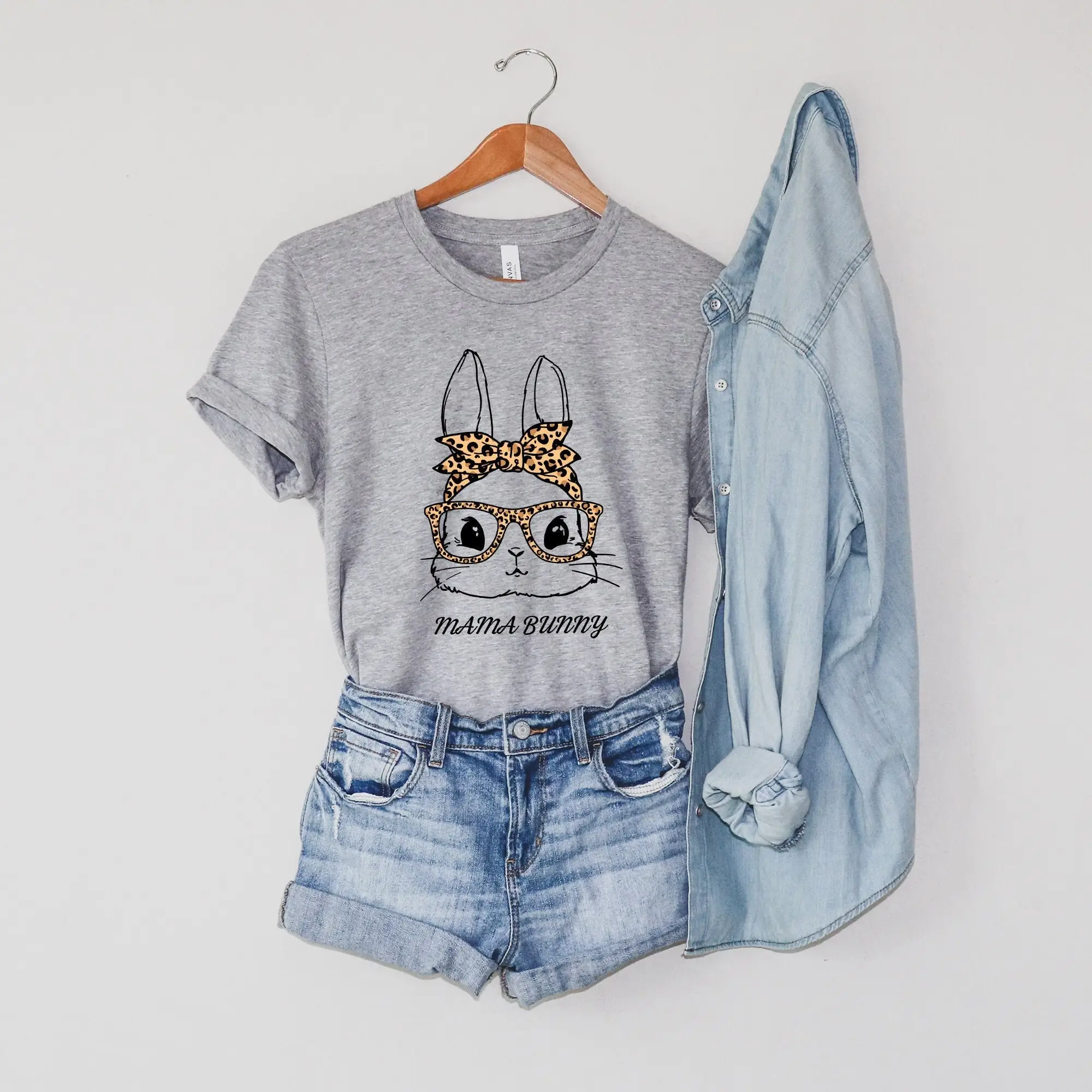 Модная весенняя футболка с изображением пасхального кролика