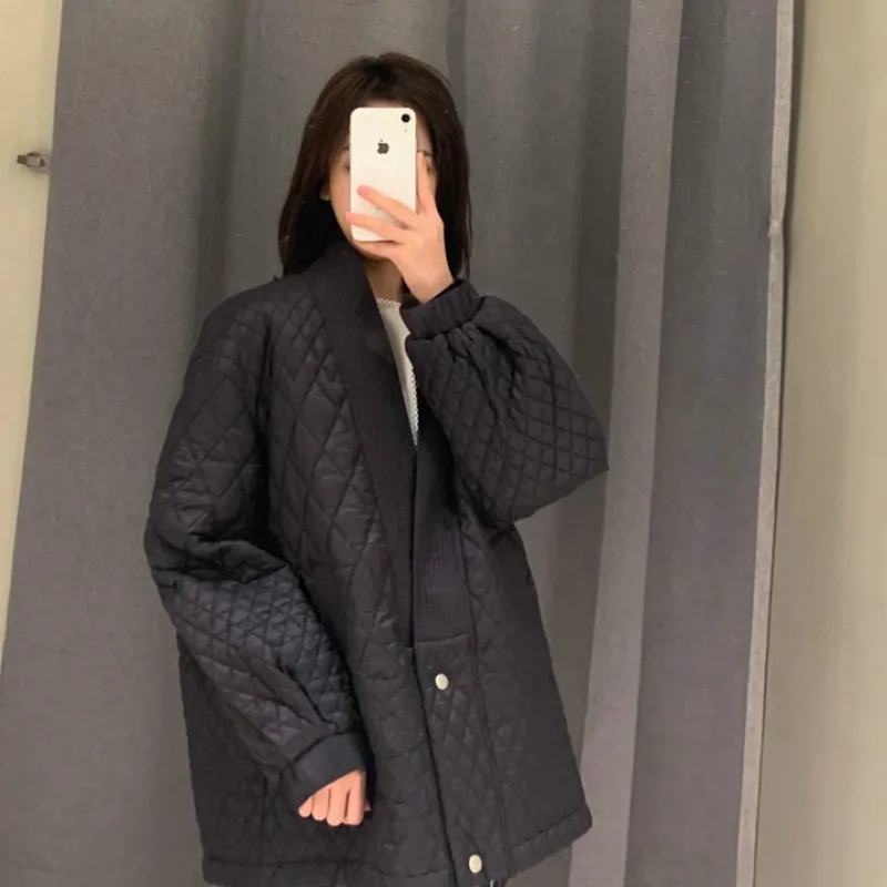 Women's Solid Color Oversized Parka Coat for Fall/winter 2022 V-neck Retro Check Button Pocket Women's Warm Elegant Jacket