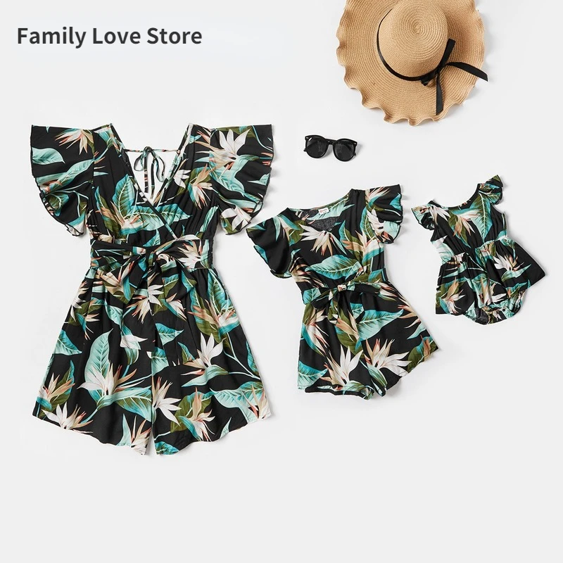 

Summer One-Piece Mother Daughter Matching Overall Family Set Leaves Mommy and Me Clothes Fashion Mom Baby Women Girls Jumpsuits