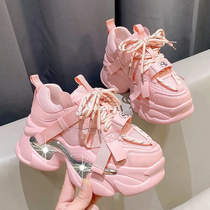 Кроссовки женские на толстой подошве Вулканизированная подошва шнуровке