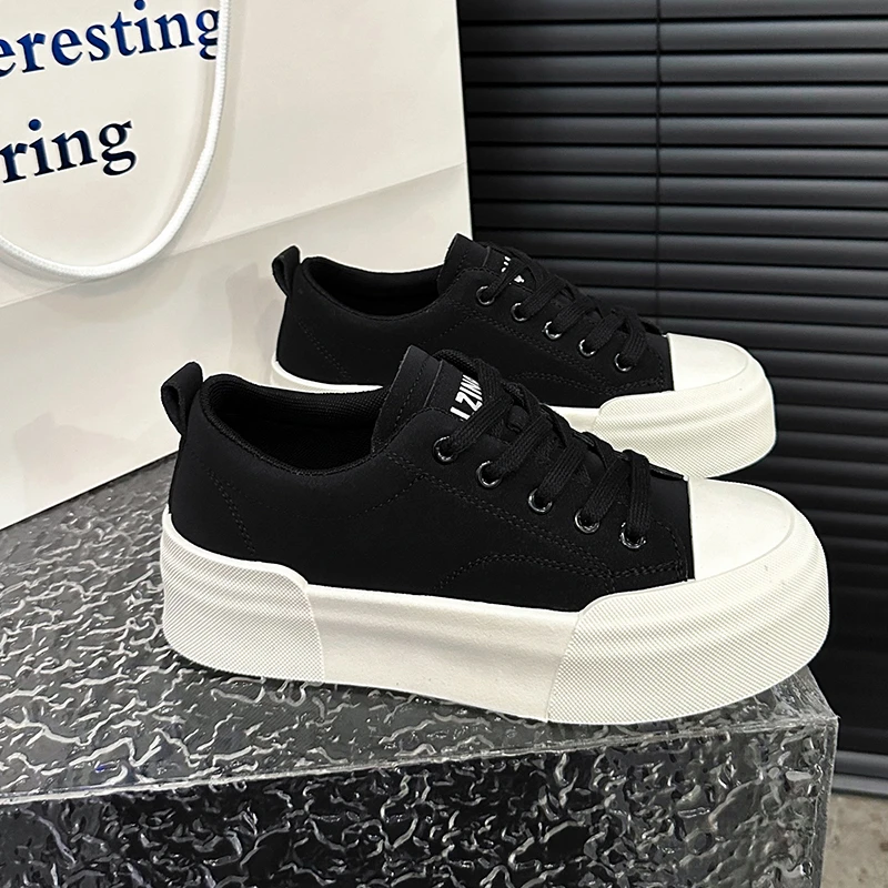 Женские кроссовки разных цветов модные повседневные спортивные туфли на