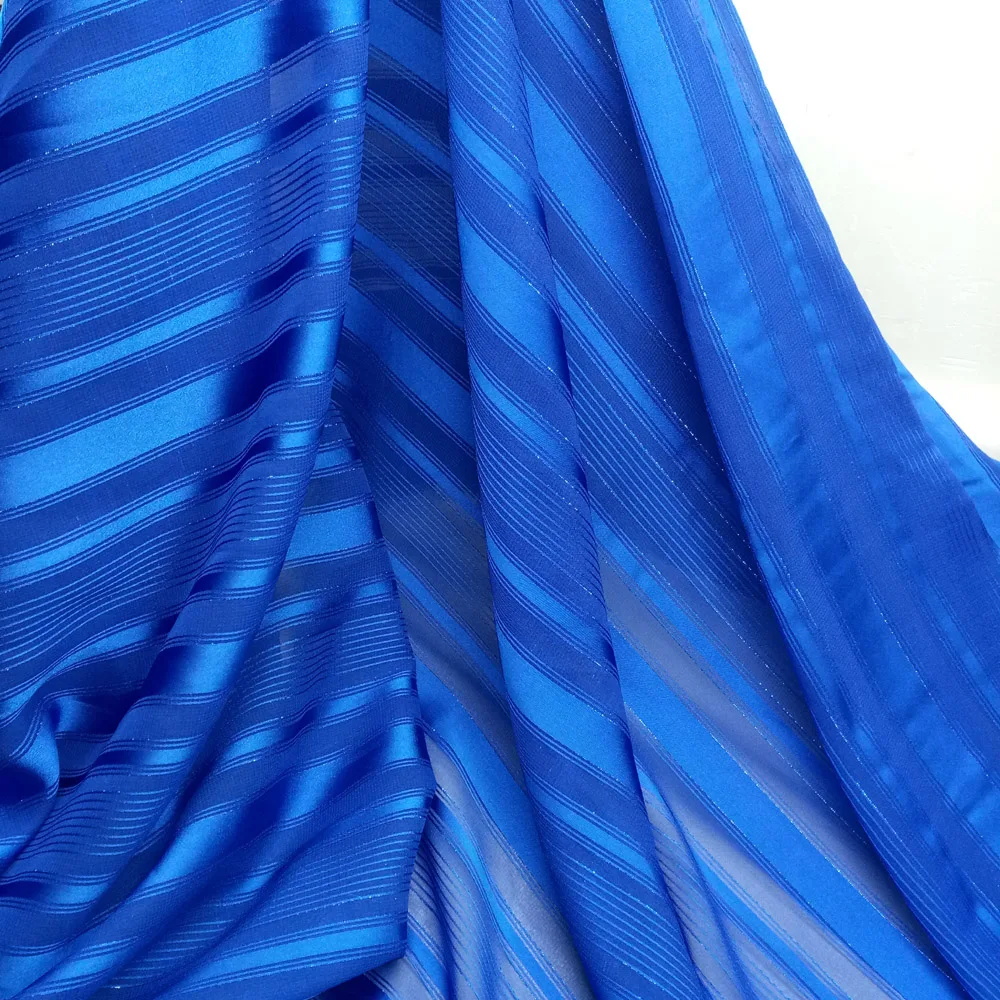 Блестящее платье шифоновая жаккардовая шелковистая полоска жемчужная блестящая