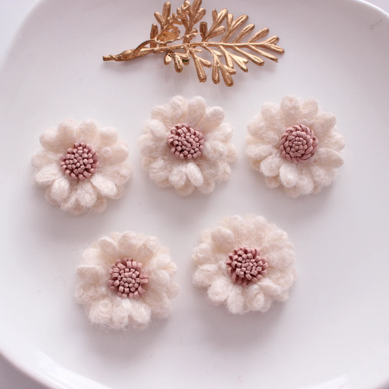 

Цветковые тканевые цветы ifanBaby