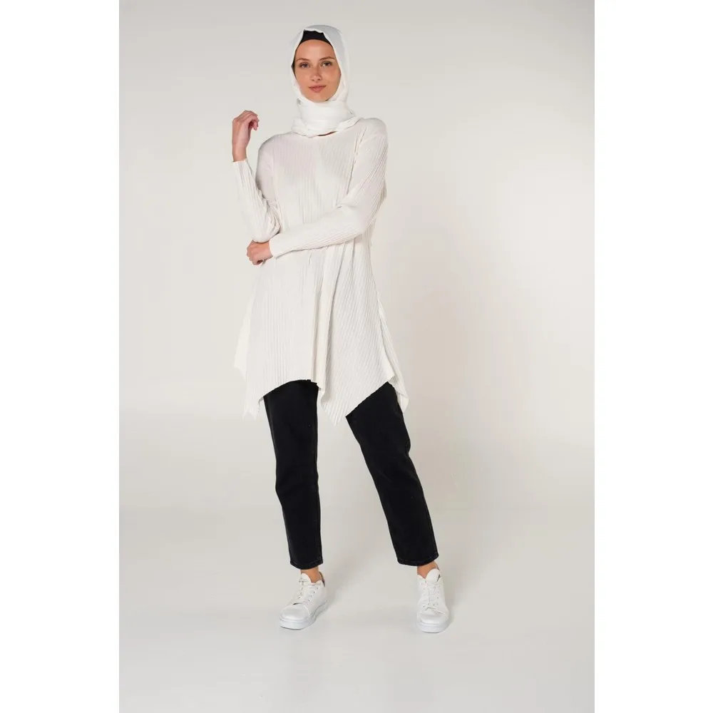 

Асимметричный крой Dorlie Tunik