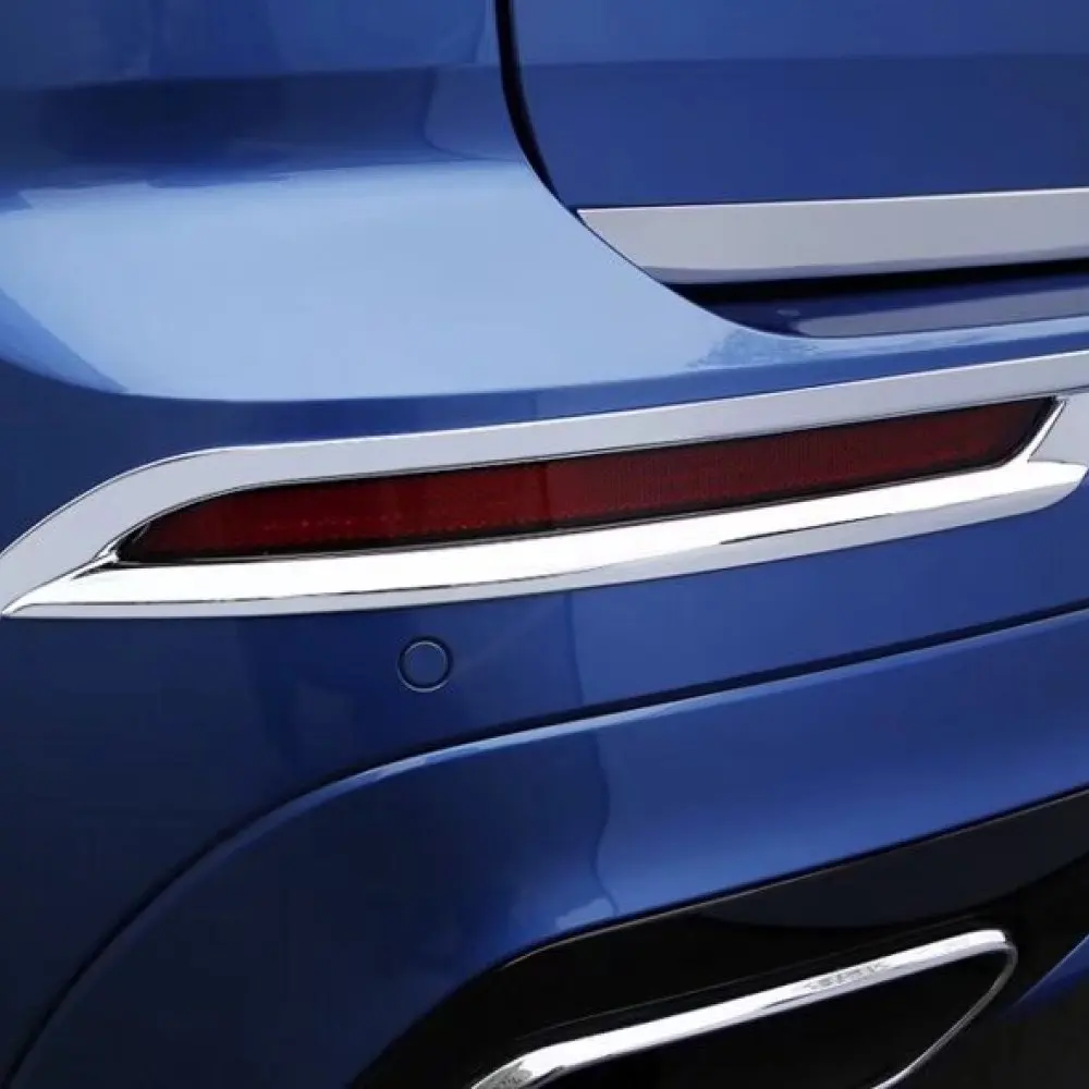 Фото Для Volvo XC60 2018: Наружные аксессуары для автомобиля, хромированные накладки из АБС-пластика, накладки на зеркала, накладки на лючок бензобака, решетка радиатора, накладки на дверные ручки. №4