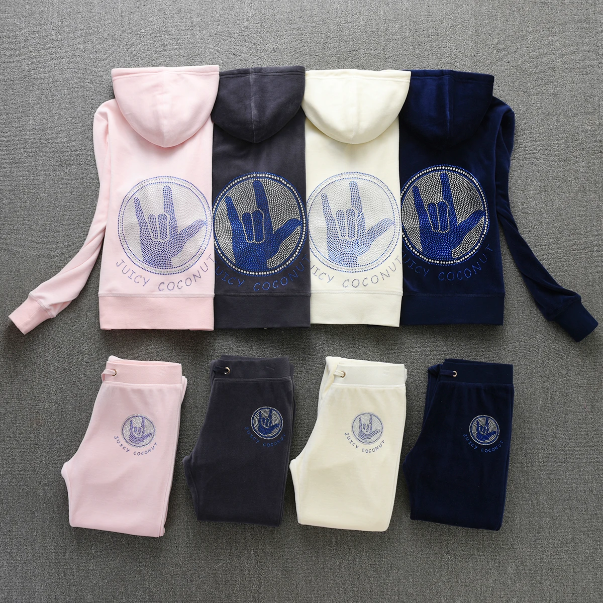 Новый осенне-зимний спортивный костюм JUICY COMETURE 2024 бархатный женский с капюшоном