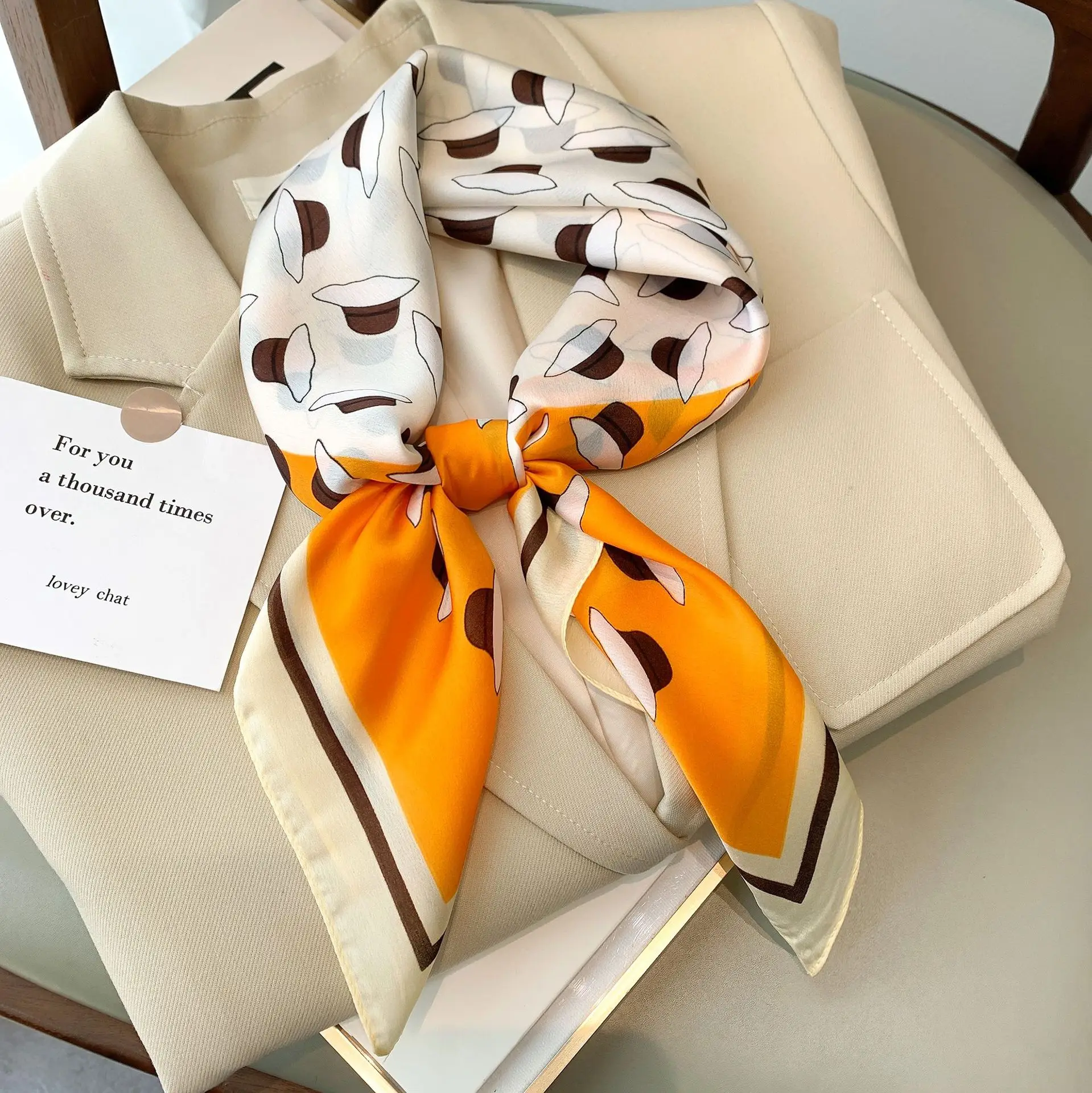 

Шелковая искусственная накидка на голову для женщин дизайнерский шарф Роскошные аксессуары для волос 2022 модный шарф Twilly для сумки подарок ...