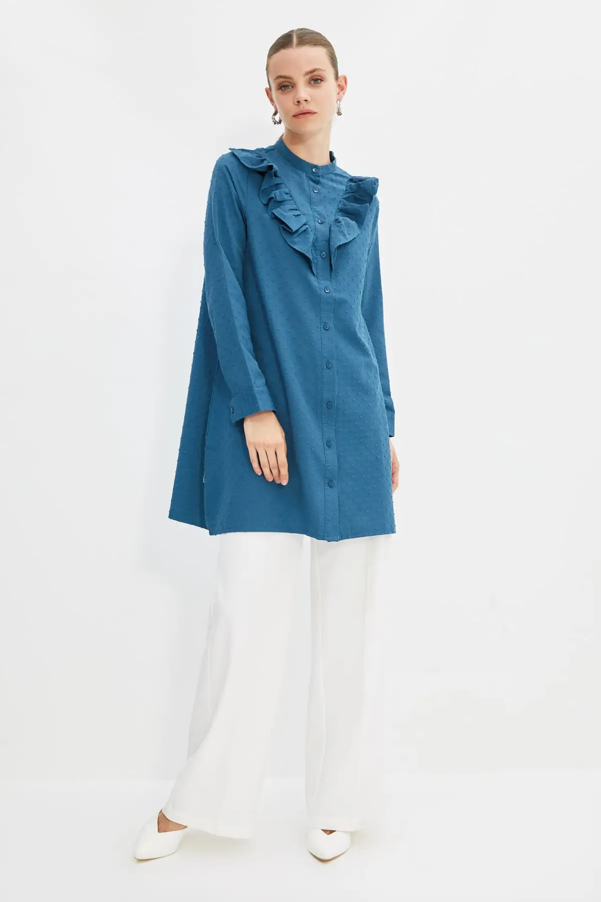 

Trendyol Indigo Upright Collar Tunic TCTSS21TN0136