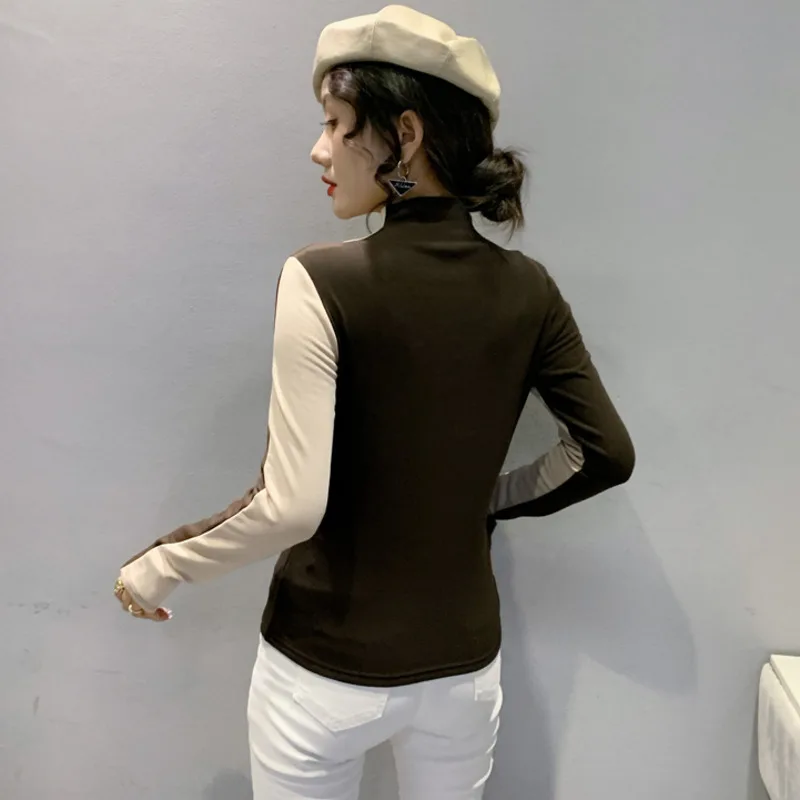 Женская футболка с воротником-хомутом в стиле хип-хоп