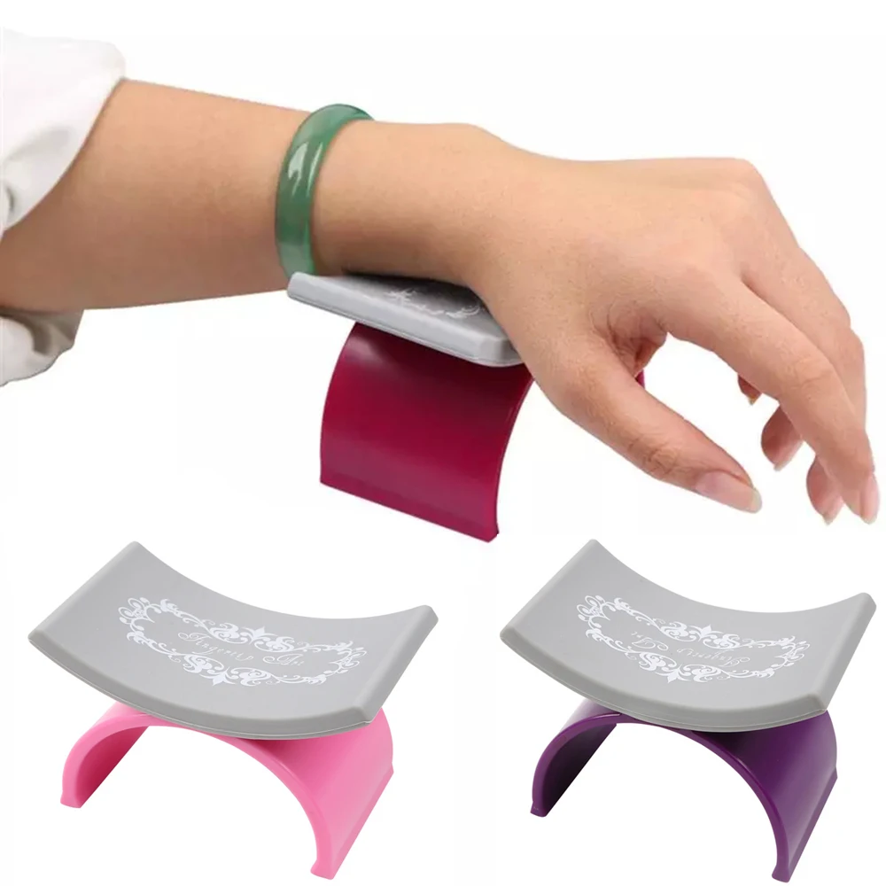 

U Shape Nail Art Pillow Nail Art Tools Equipment for Manicure Hand Armrest Holder Washable Soft Silicone Nail Palm Rest Holder