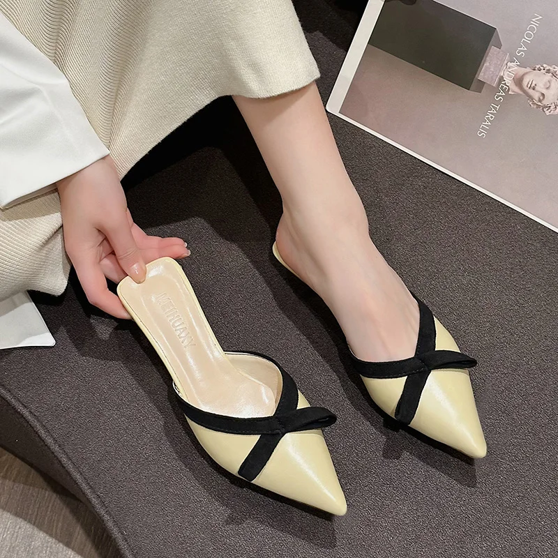 

Шлепанцы женские с острым носком, мягкая обувь на среднем тонком каблуке, сланцы, роскошные летние тапочки из искусственной резины, 2023