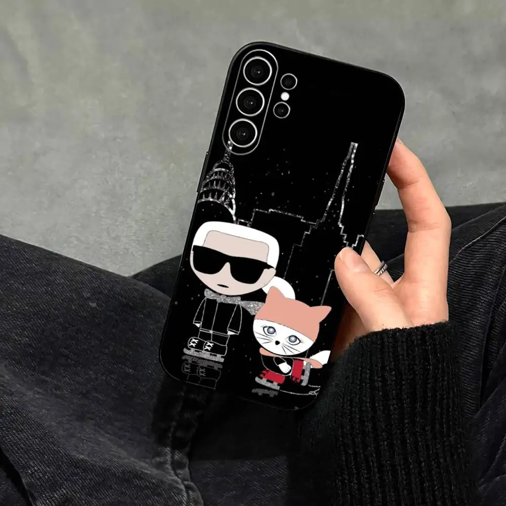 Фото Чехол для телефона K-Karls Lagerfelds Cat Gift для Samsung S25, S24, S21, S22, S23, S30, Ultra, S20, Plus, FE, мягкий силиконовый, черный №2