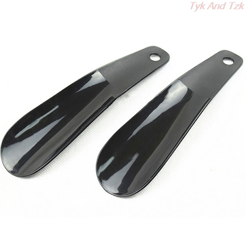 

1PCS Brand New Professional Black 16cm Shoe Horns Plastick Shoe Horn Spoon Shape Shoehorn Shoe Lifter Flexible Sturdy Slip Hot