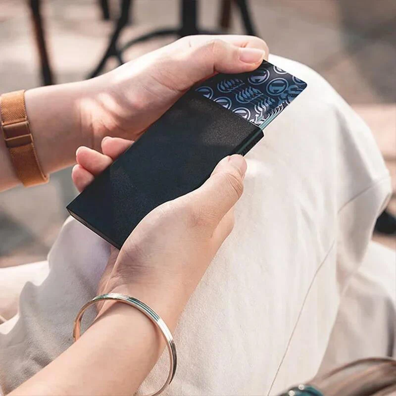 Умный тонкий металлический кошелек с защитой от RFID