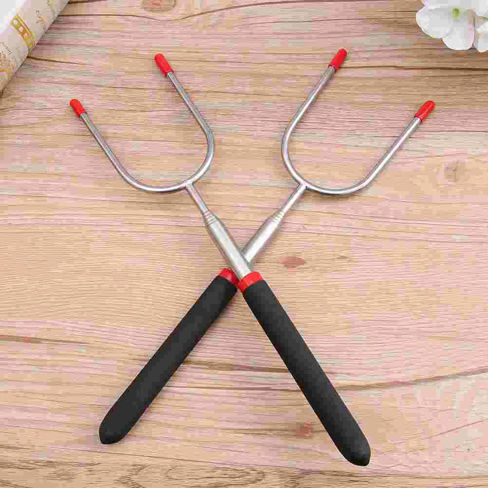 

2pcs Roasting Sticks Barbecue Sticks Telescopic Barbecue Fork Barbecue Supplies