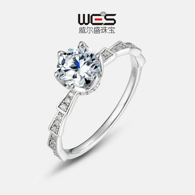 Женское кольцо с бриллиантом из муассанита в один карат золото 18