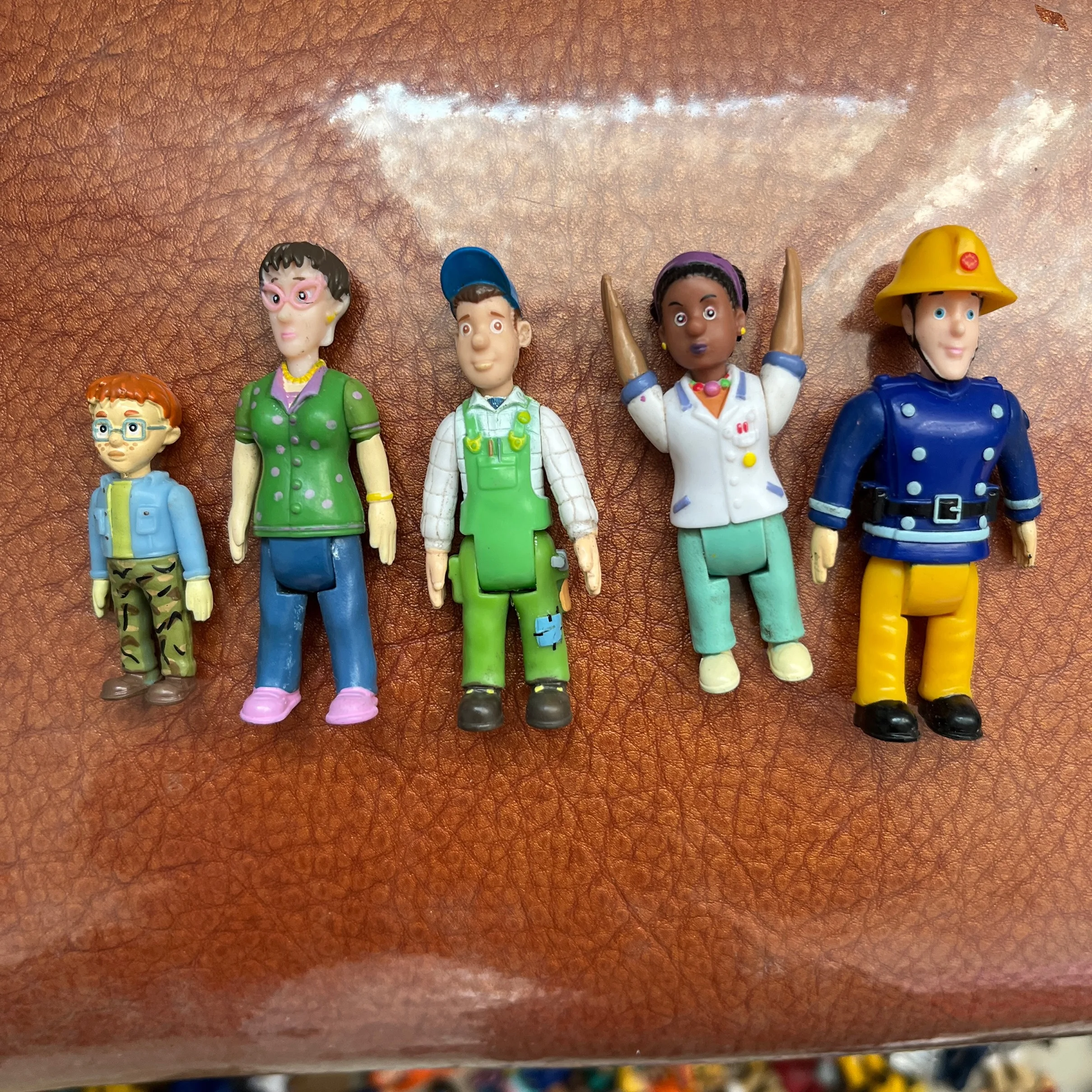 

5pcs/set Original 4cm joint movable Fireman sam penny Action PVC Toys for kids