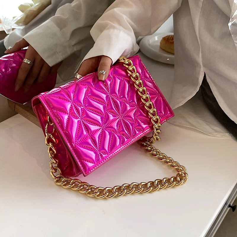 العلامة التجارية الفاخرة سلسلة معدنية حقيبة كتف للنساء حقيبة يد حقائب يد صغيرة 2022 جديد مصمم لامعة مساء حمل جودة عالية