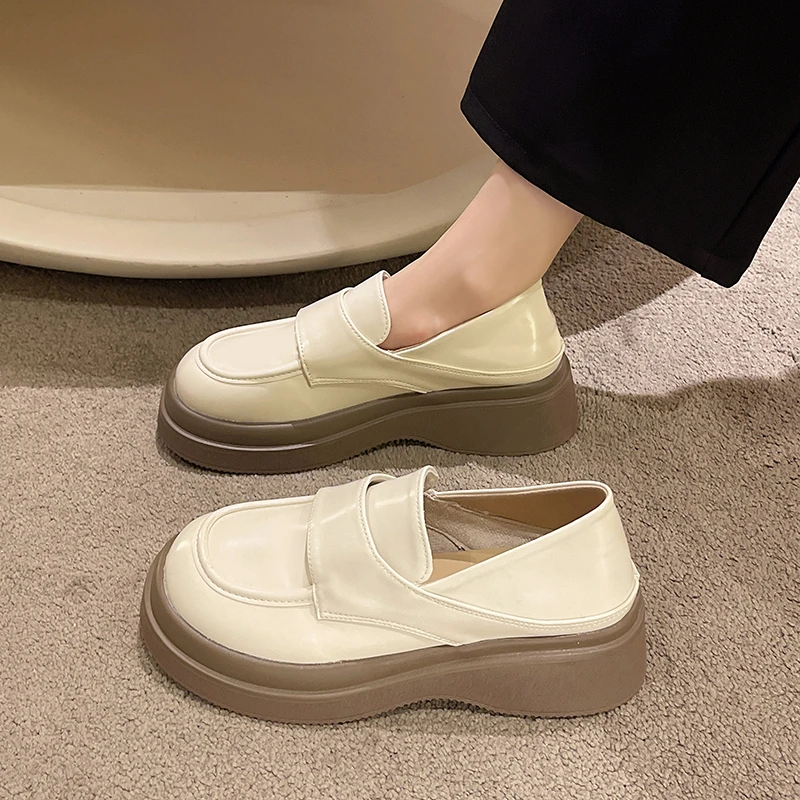 

Женские универсальные оксфорды на платформе, осенние кожаные туфли на толстой подошве без застежек, обувь на среднем каблуке, 2022