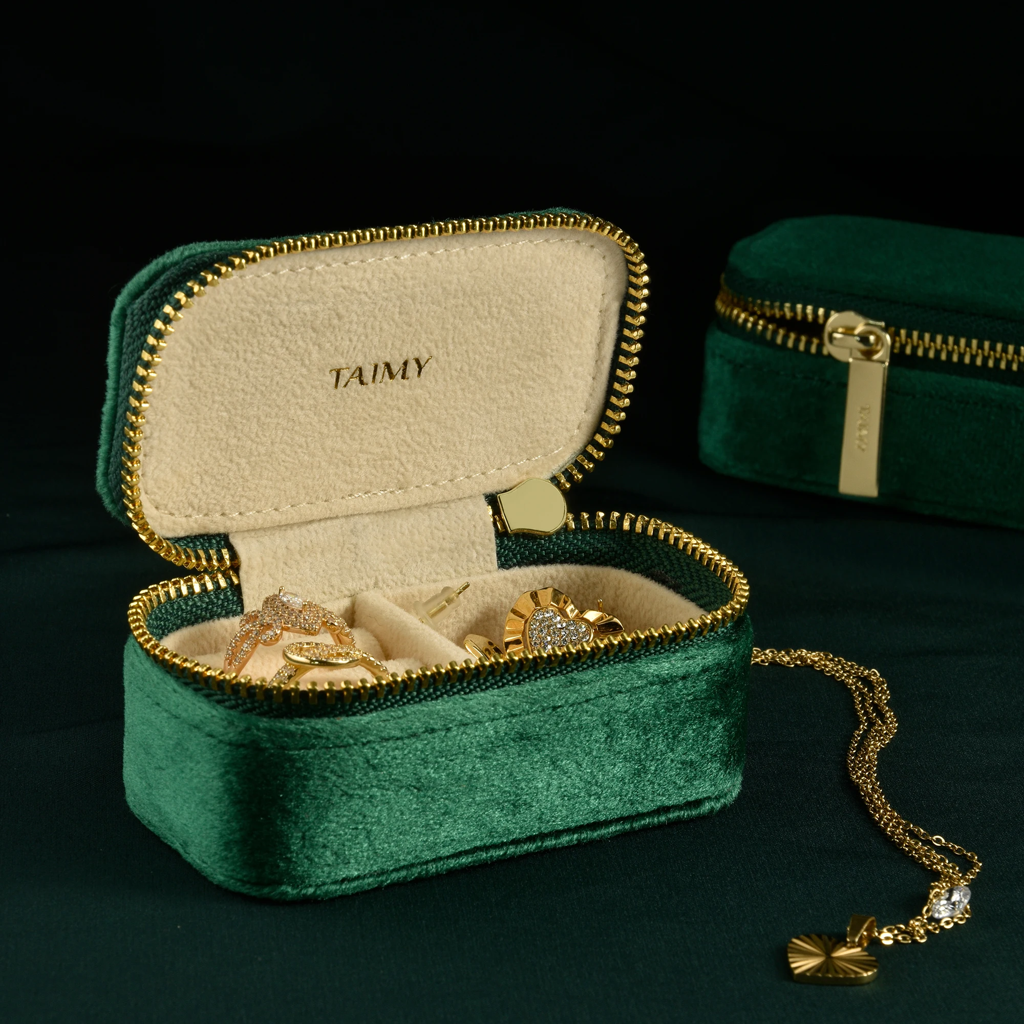TAIMY European retro jewelry ring necklace storage box is suitable for travel, party, business trip and portable