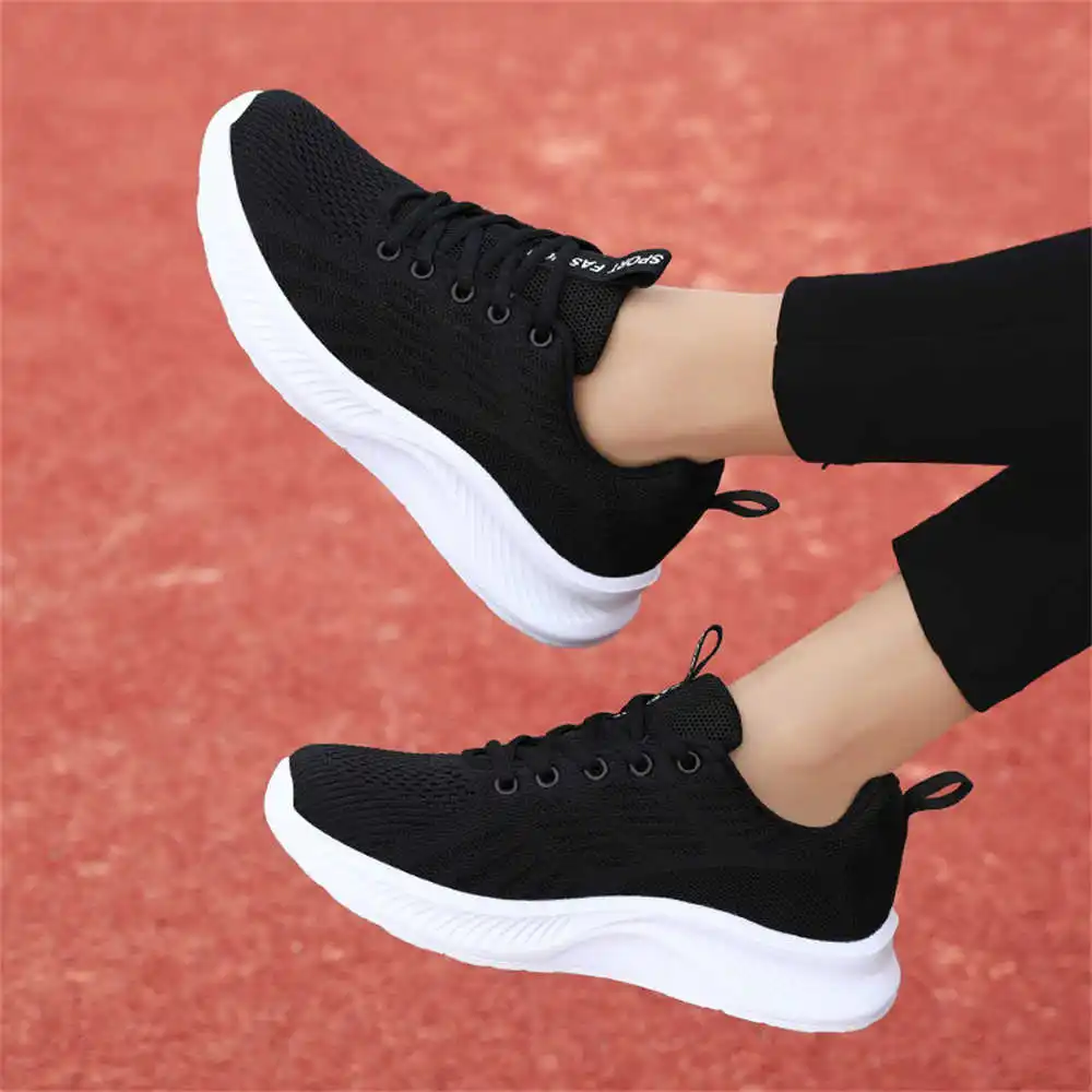 White Nonslip Womens Tennis Shoes Sneakers Flats Casual Woman Tennis Ladies Gold Shoes Sports Tenids Retro Foot-wear