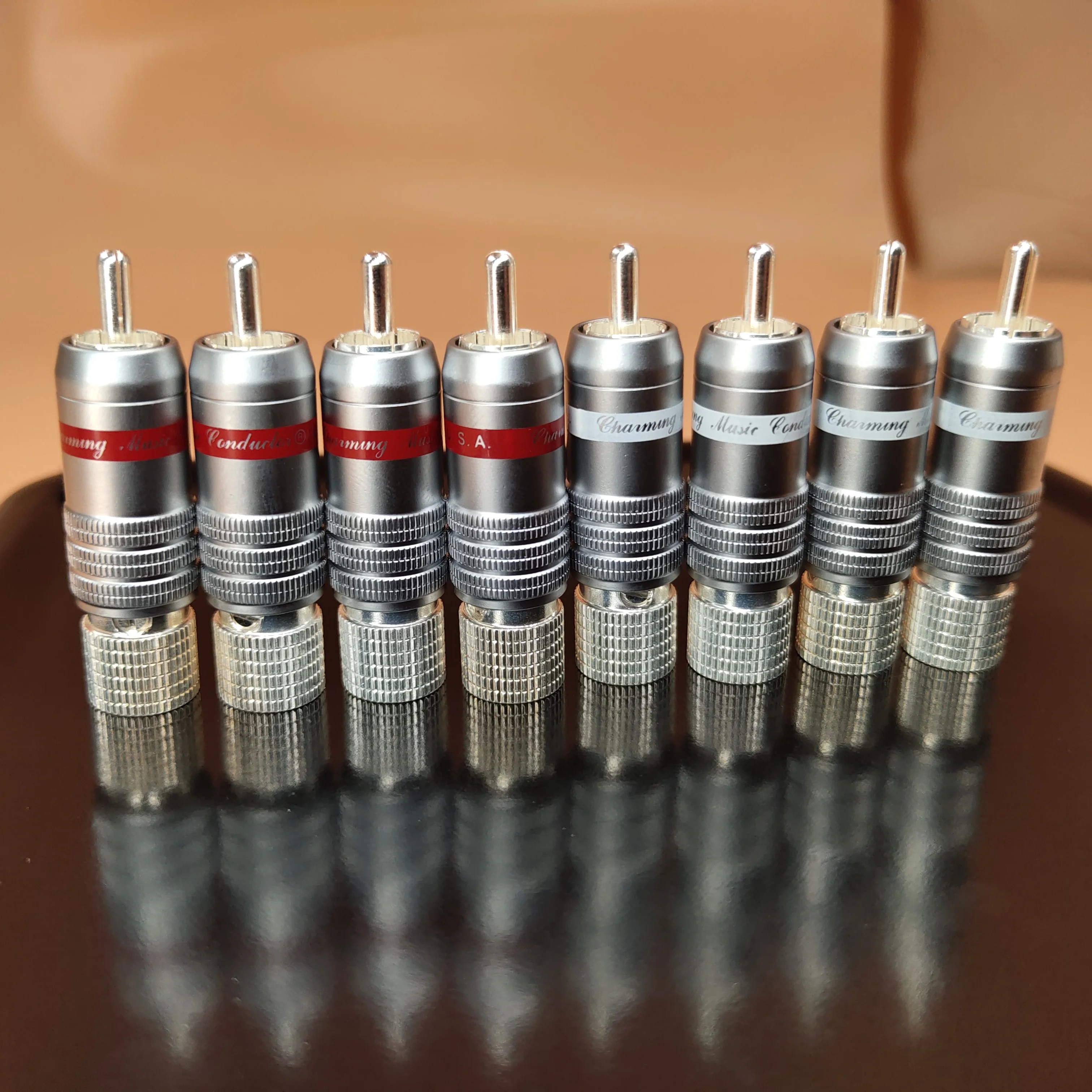 

CMC High Quality Silver RCA plug Hi-End HIFI DIY Male Audio Video RCA Plugs Connector Jack for 8mm Max Cable Cord 8Pcs/lot