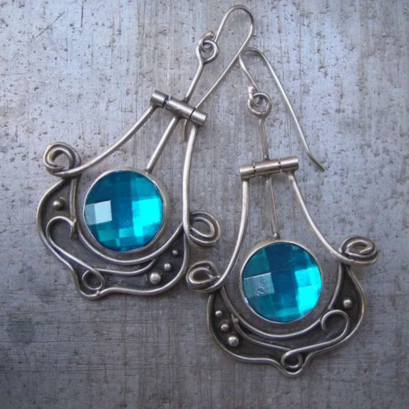 

1Pair Retro Blue Stone Drop Earring Gypsy Creativity Vintage Hand Silver Color Hollow Design Dangle Earrings For Women Jewelry