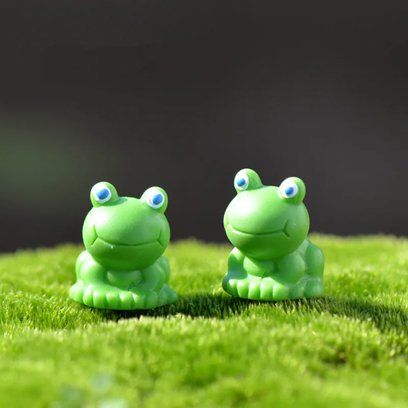 

10Pcs Mini Animals Frog Miniature Fairy Garden Miniaturas Micro Moss Landscape diy Terrarium Accessories Figurine for Home Decor