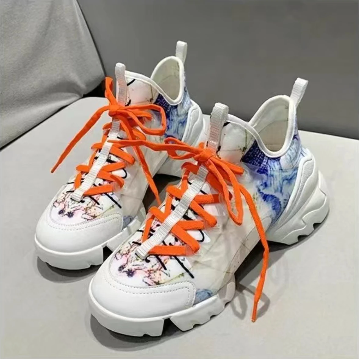 

Luxury Casual Running Shoes Women Breathable Sneakers Woman Zapatillas Mujer Outdoor Walking Shoes Ladies Platform Shoes Girls