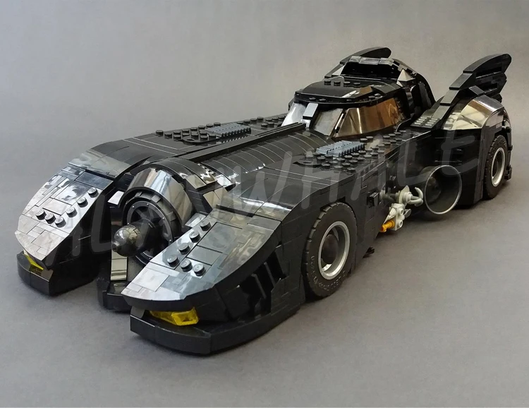 1778 шт. Super Fighter The Ultimate 1989 Бэтмобиль с функцией всплывающего автомобиля 7144