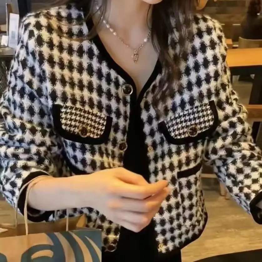

Spring/Summer 2023 jackets for women short retro Houndstooth style cardigan coat for women Outerwear & Coats