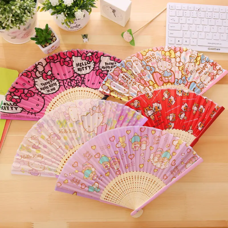 

Веер Hello Kitty, милый Шелковый веер, мультяшный Шелковый веер, складной веер, детский маленький складной веер, бамбуковый веер, креативное укра...