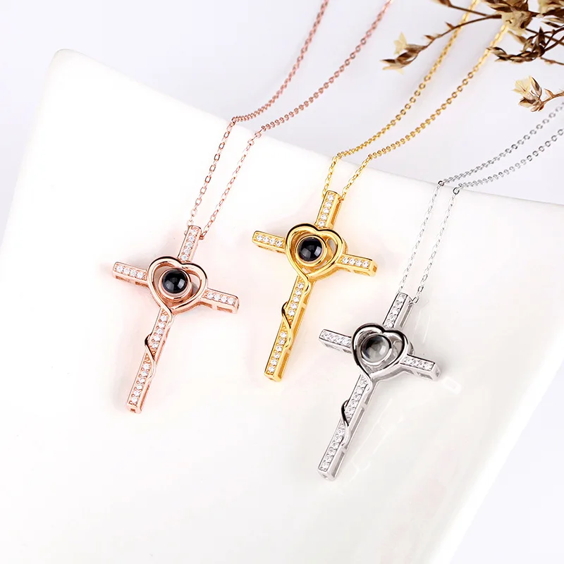New Cross Shaped Projection Pendant Customized with Photos Necklace as Gifts for Family Lovers and Friends